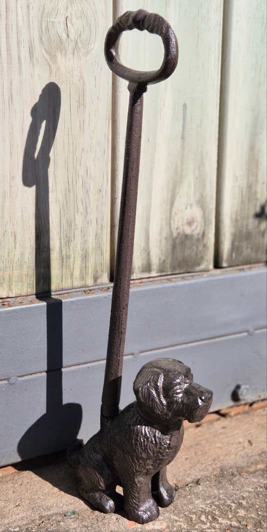 Sujeta puerta Perro de hierro