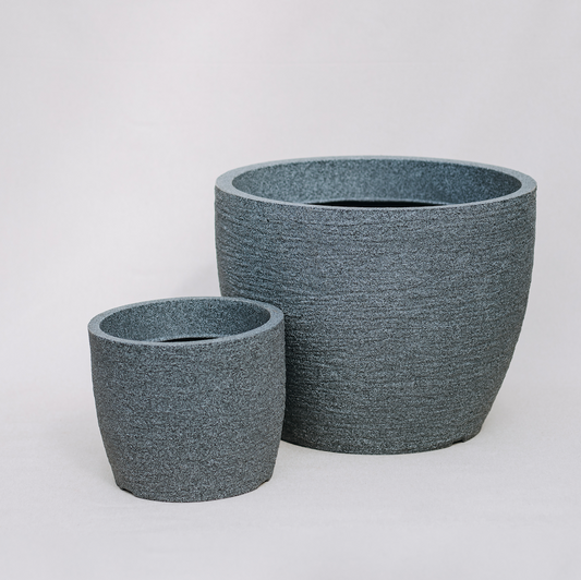 Maceta rotomoldeada cónica baja